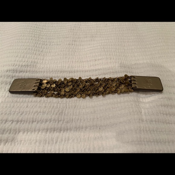 Brushed gold mesh multi strand bracelet - Picture 3 of 3